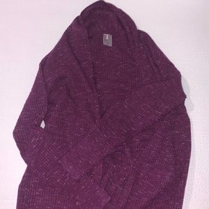 Like New Calia Sweater Throw